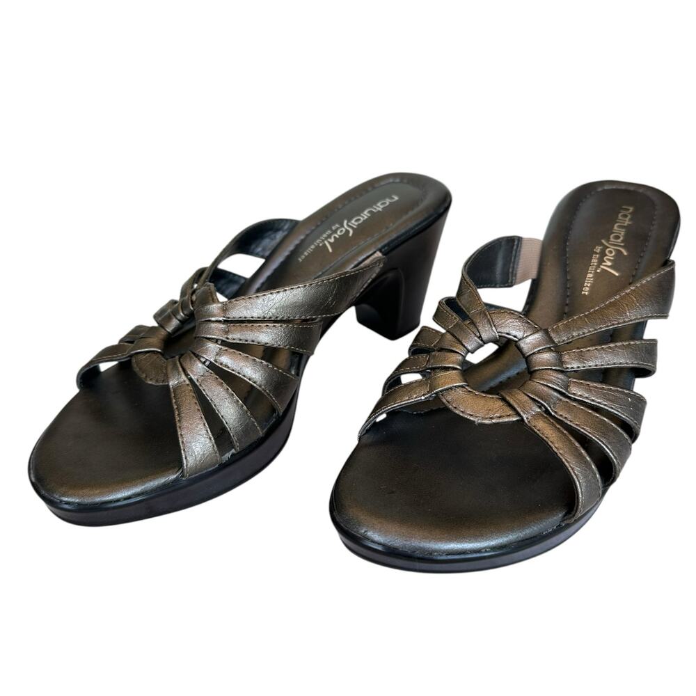 Women's Sandal Size 6.5 Wedge Kitten Heel